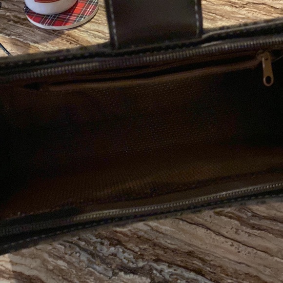 Gucci like bag in brown and tan with magnetic buckle - Picture 7 of 10